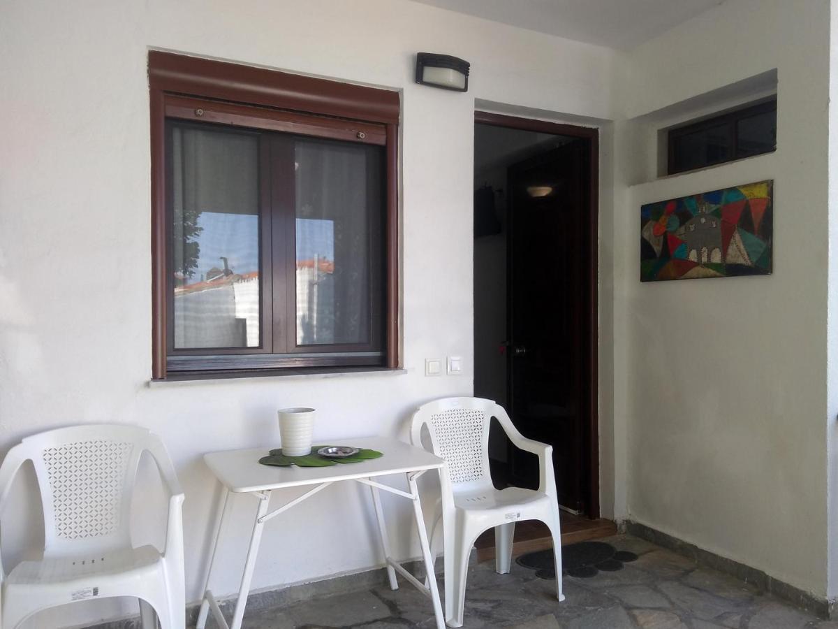 Ferienwohnung Mala - Μάλα Áfitos Exterior foto