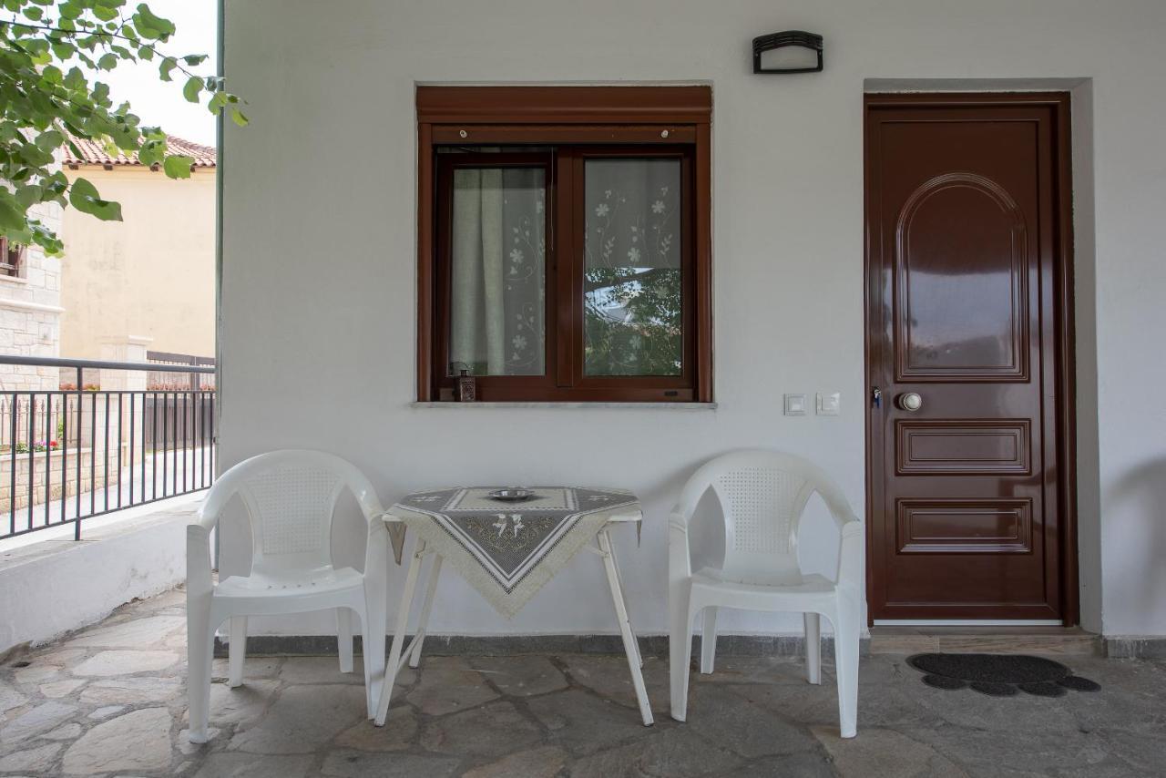 Ferienwohnung Mala - Μάλα Áfitos Exterior foto